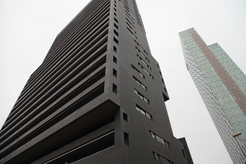 Fin Des Travaux Du Bloc D’appartements Torre Diagonal