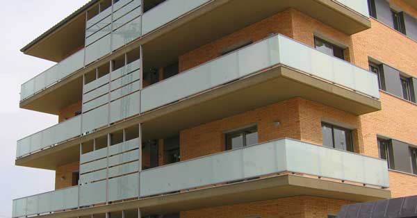 Interior And Exterior Enclosures For The Set Of Residences In The Residential Block