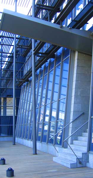 Murs Cortina De L'edifici Central I Treballs De Fusteria D'alumini En Edificis De Serveis