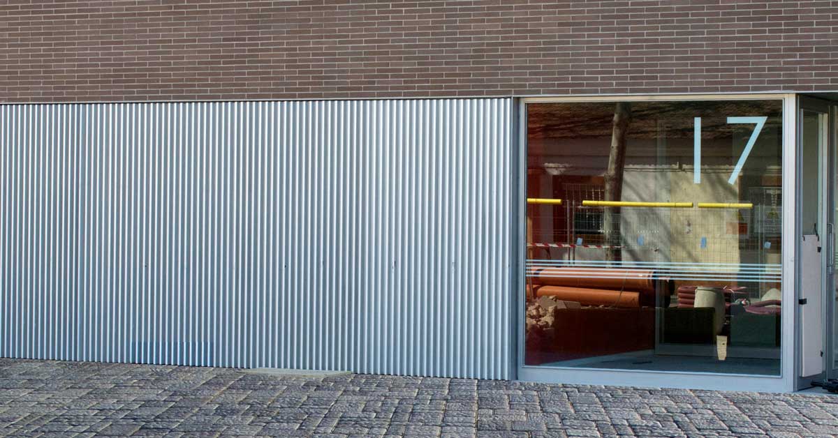 Tancaments D'alumini Per A Tres Edificis D'habitatges A Barcelona