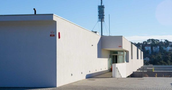 Aluminium And Glass Enclosures For The Public Residence In Vallvidrera