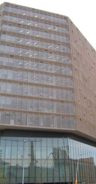 Nuevo Edificio Corporativo De La Empresa Tecnológica Indra En El Distrito 22@ De Barcelona