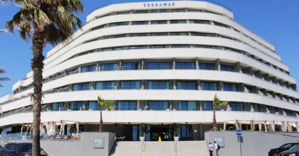 Cerramientos Para Rehabilitación De Hotel En Sitges
