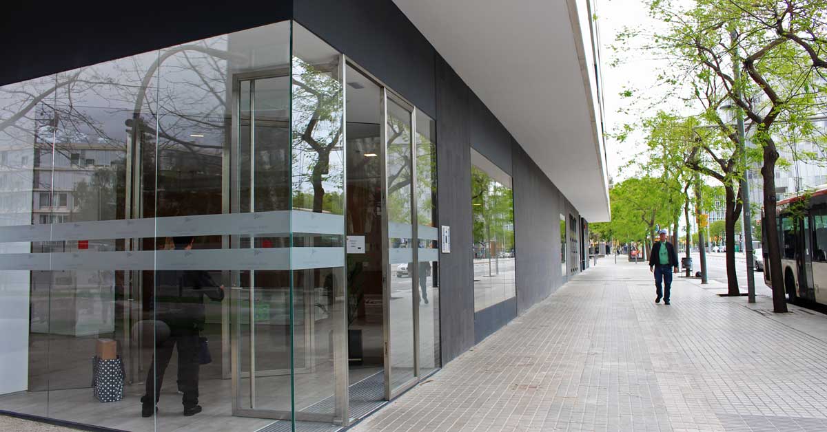 Tancaments D'alumini I Vidre En Promoció Residencial D'altes Prestacions A Barcelona