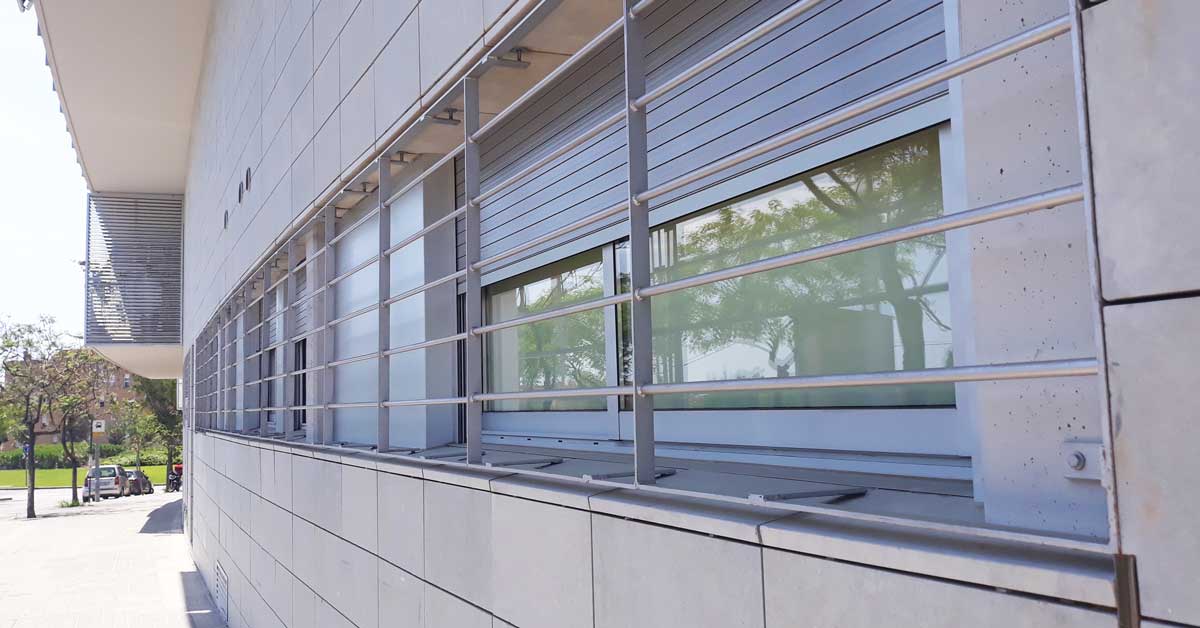 Aluminum And Glass Enclosures In Conjunction With Promotions In Sant Boi De Llobregat