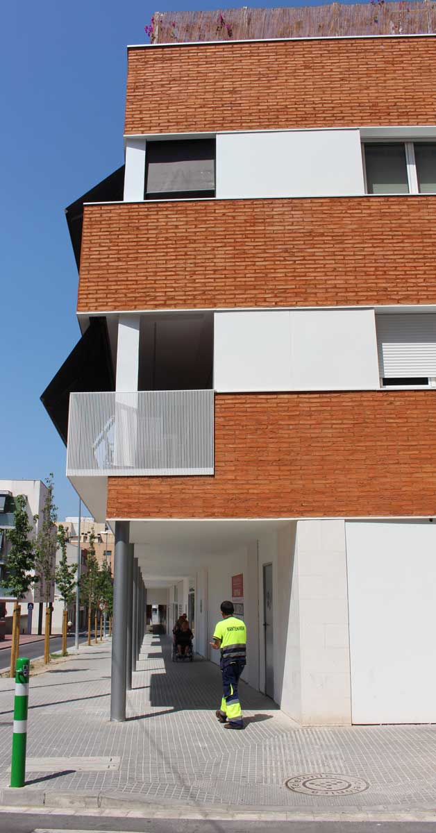 Enclosures For Residential Building In Granollers